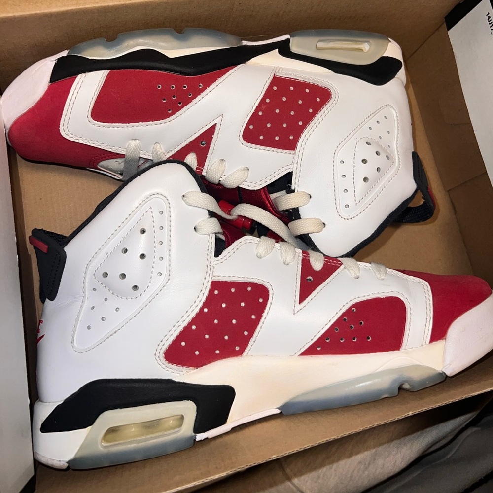 Air Jordan retro 6 “Carmine”